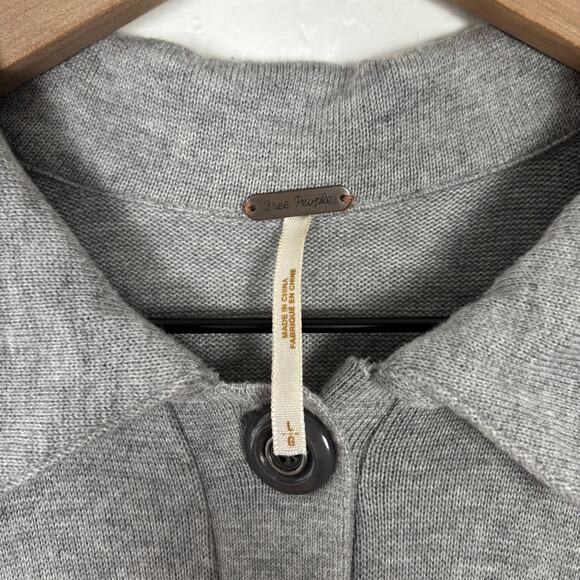 Free People Grey Button Front Sweater Dress Size Large - Picture 3 of 4